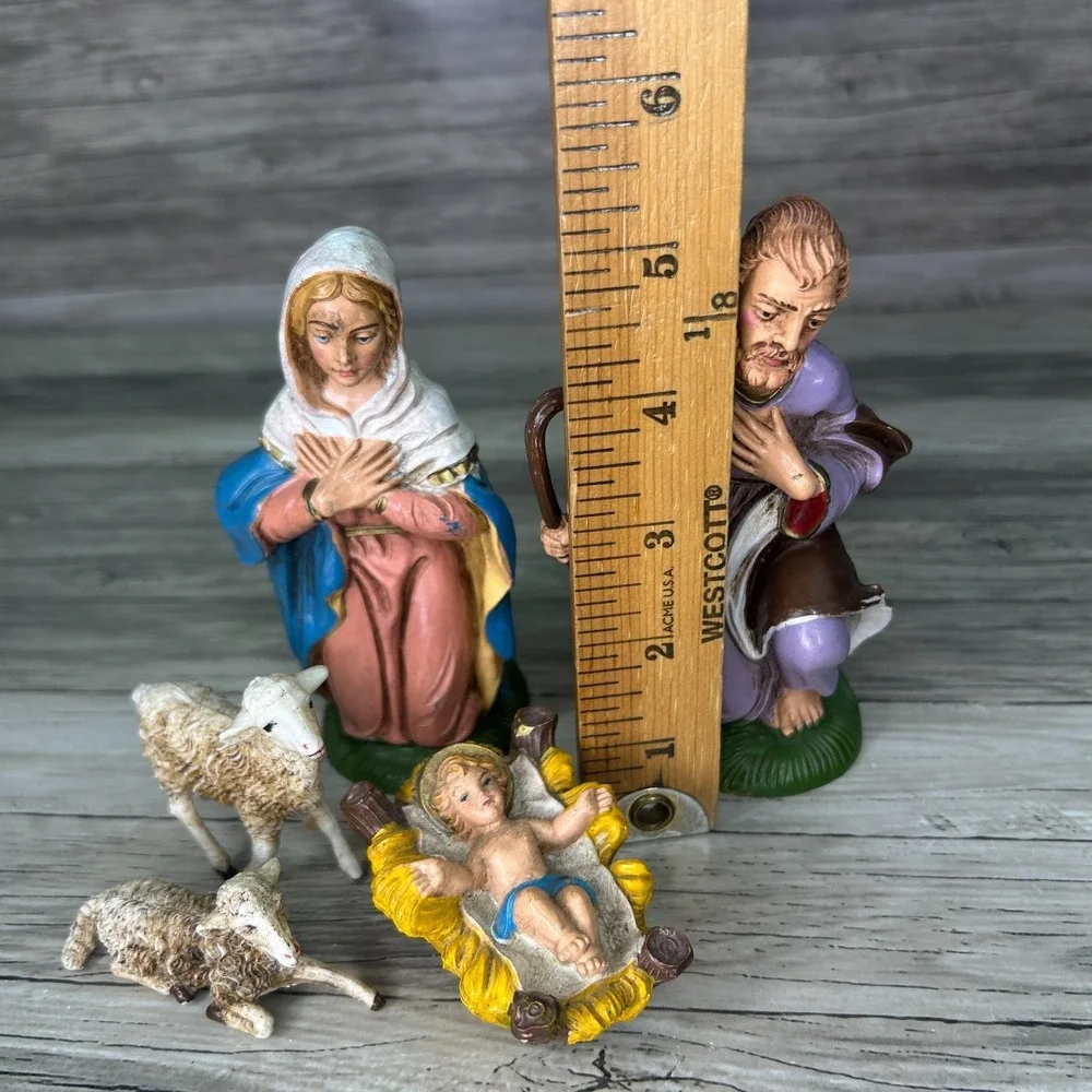 Nativity Figures Italy Jesus Mary Joseph Sheep 600 601 Vintage